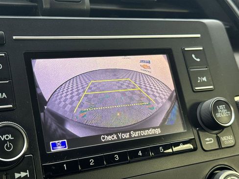 Used 2020 Honda Civic LX image 18