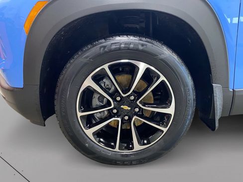 Certified 2024 Chevrolet TrailBlazer LT w/ Convenience Package AWD/4WD image 9