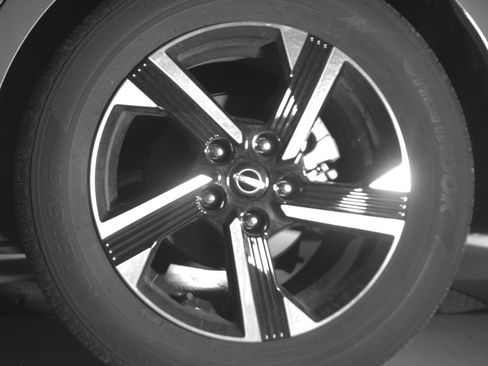 Used 2025 Nissan Sentra SV FWD image 14