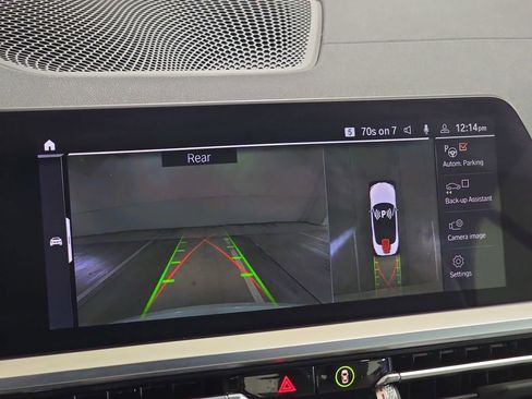 Used 2023 BMW M440i Convertible w/ Premium Package image 19