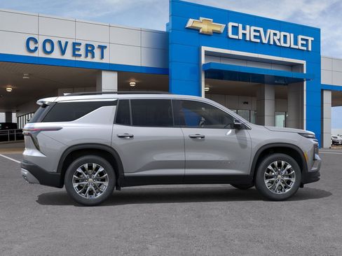 New 2026 Chevrolet Traverse LT w/ Sun and Wheel Package image 5