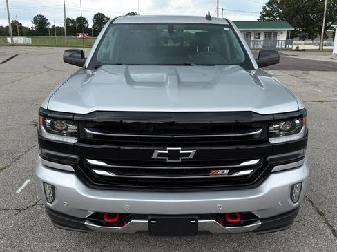 Used 2018 Chevrolet Silverado 1500 LTZ Z71 w/ Redline Edition AWD/4WD image 18
