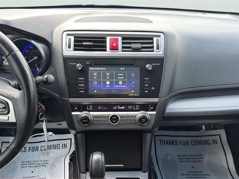 Used 2015 Subaru Outback 2.5i Premium AWD/4WD image 18