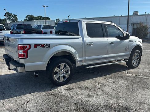 Used 2018 Ford F150 XLT w/ Equipment Group 302A Luxury AWD/4WD image 7
