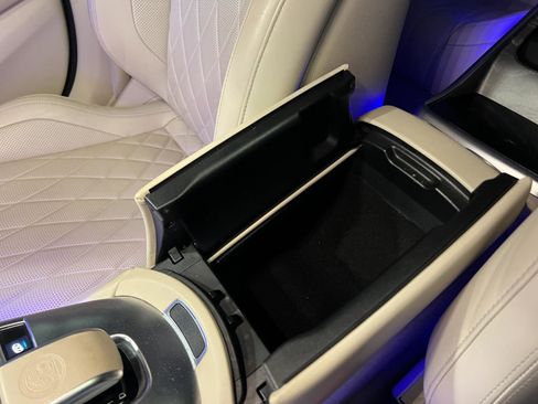 Used 2019 Mercedes-Benz AMG GT 63 image 21