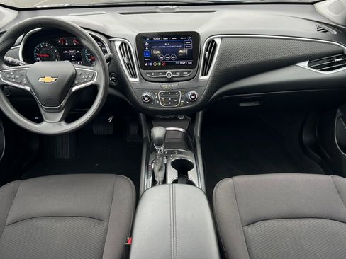 Used 2024 Chevrolet Malibu LT image 12