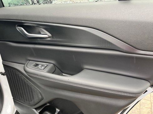 New 2025 Jeep Grand Cherokee Laredo X image 19