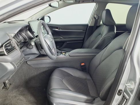 Used 2024 Toyota Camry XSE image 17