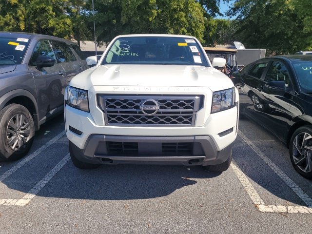 Used 2023 Nissan Frontier SV AWD/4WD image 3