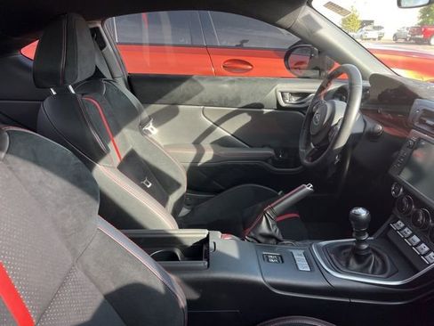 Used 2022 Subaru BRZ Limited image 6