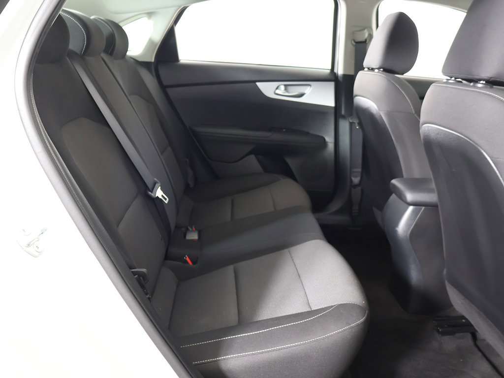Used 2024 Kia Forte LXS w/ LXS Technology Package FWD image 31