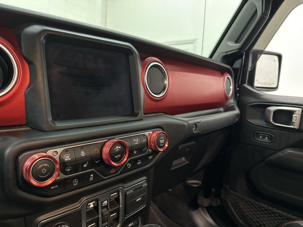 Used 2020 Jeep Gladiator Rubicon AWD/4WD image 29