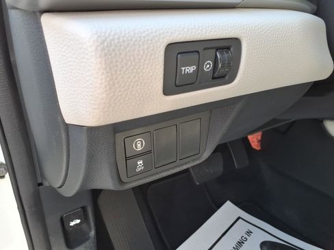 Used 2018 Honda Accord EX-L image 24