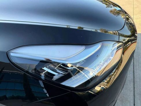 Used 2023 Tesla Model Y Performance AWD/4WD image 29
