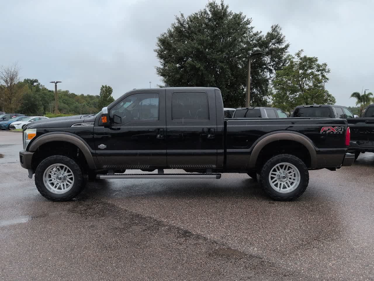 Used 2016 Ford F250 King Ranch AWD/4WD image 3