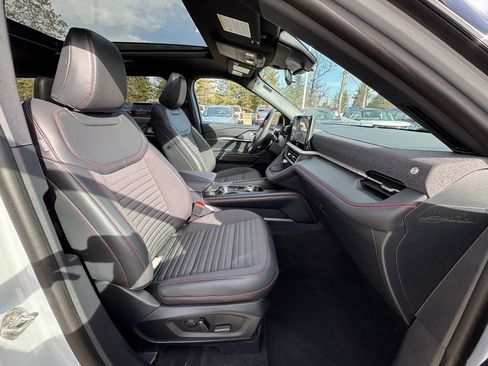 New 2026 Ford Explorer ST-Line AWD/4WD image 19