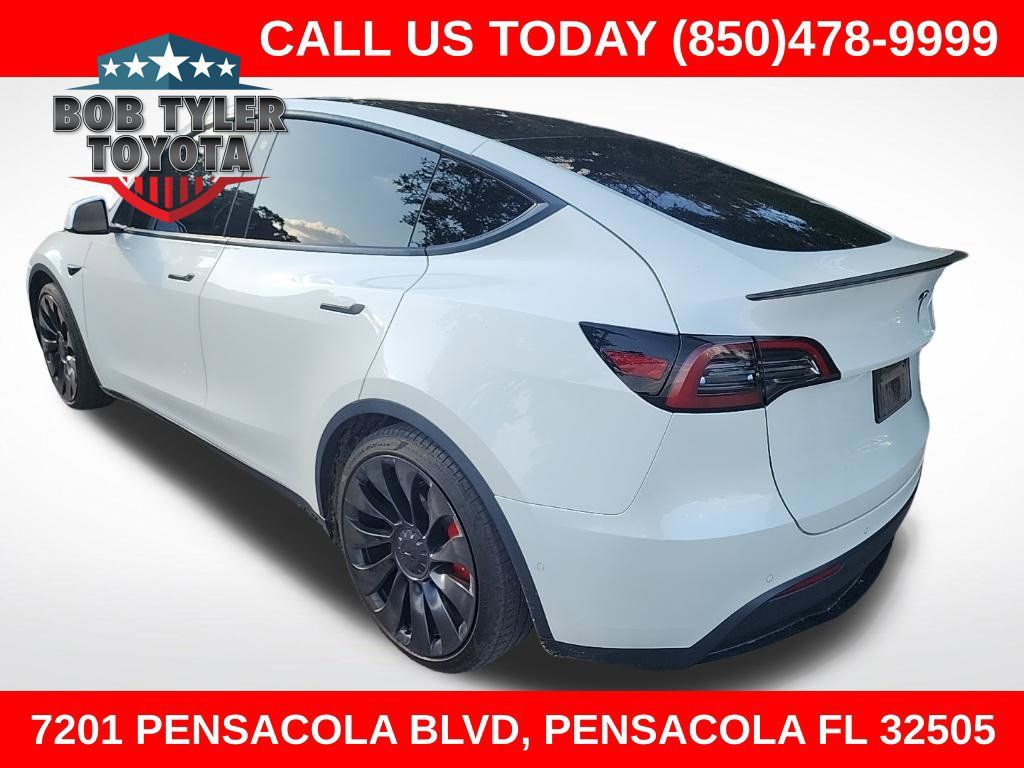 Used 2022 Tesla Model Y Performance AWD/4WD image 1