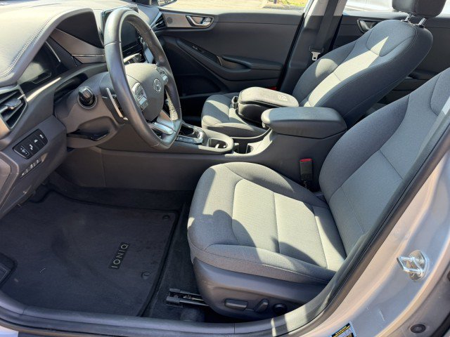 Used 2020 Hyundai Ioniq SEL FWD image 9