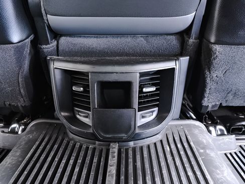 Used 2024 RAM 2500 Tradesman w/ Convenience Group AWD/4WD image 35