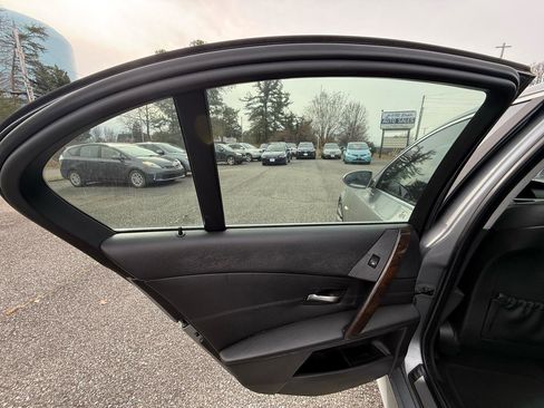 Used 2004 BMW 525i Sedan image 13