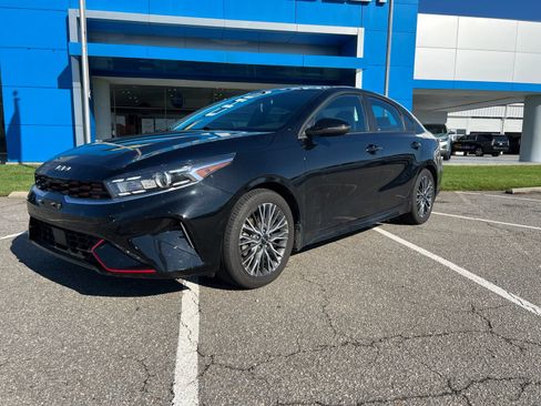 Used 2022 Kia Forte GT-Line w/ GT-Line Premium Package FWD image 1