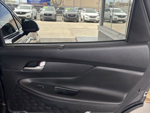 Used 2021 Hyundai Santa Fe SEL w/ Convenience + Premium Package image 18