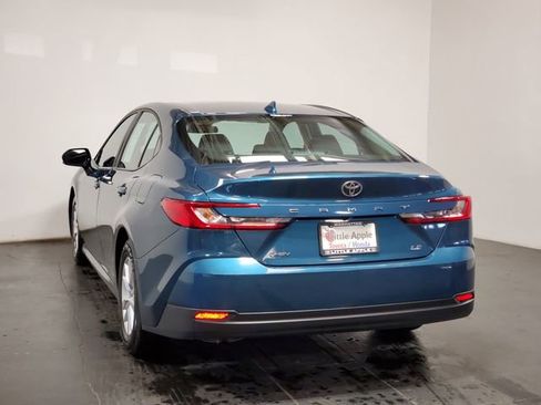 Used 2025 Toyota Camry LE image 26