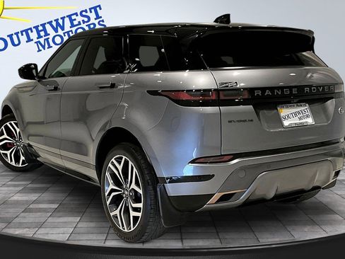 Used 2023 Land Rover Range Rover Evoque R-Dynamic S AWD/4WD image 5