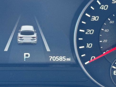 Used 2022 Kia Stinger GT2 w/ Red Interior Color Package image 27