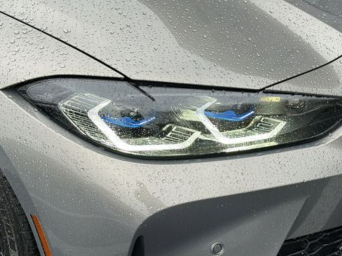 Used 2021 BMW M3 w/ Executive Package image 4