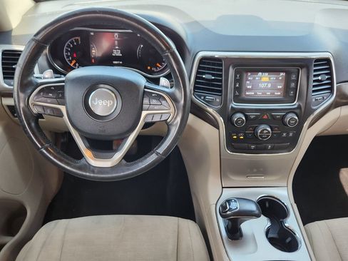 Used 2014 Jeep Grand Cherokee Laredo w/ Quick Order Package 23E AWD/4WD image 29