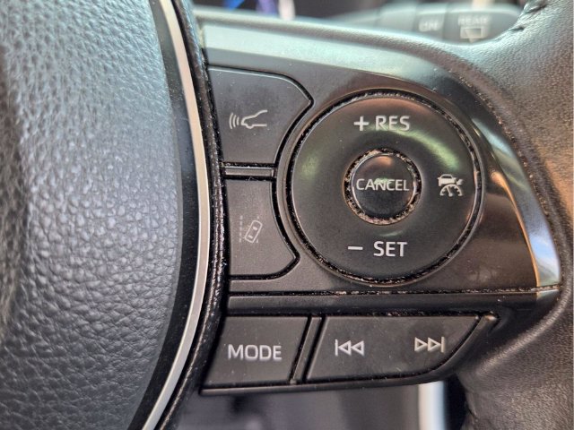 Used 2021 Toyota RAV4 Limited AWD/4WD image 32