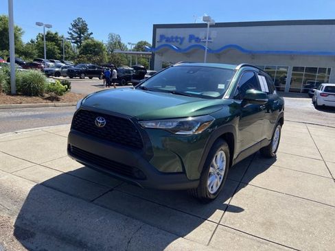Used 2022 Toyota Corolla Cross LE FWD image 7