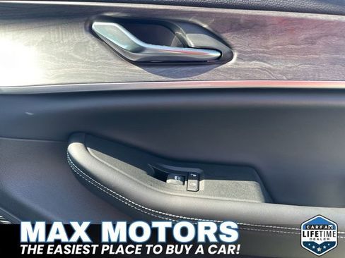 Used 2024 Jeep Grand Cherokee Limited w/ Luxury Tech Group II AWD/4WD image 46