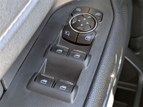 Certified 2024 Ford Expedition XLT image 23