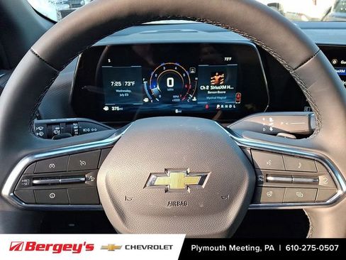 New 2026 Chevrolet Equinox LT w/ Convenience Package II image 10