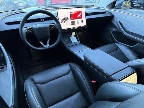 Used 2025 Tesla Model 3 Long Range RWD image 11