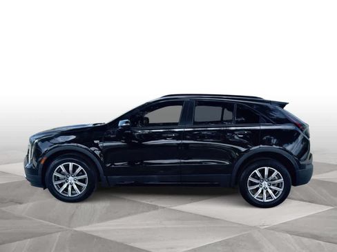 Used 2022 Cadillac XT4 Sport w/ Enhanced Visibility Package FWD image 5