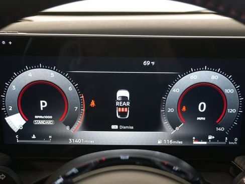 Used 2025 Nissan Kicks SR w/ SR Premium Package image 17