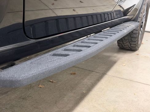 Certified 2022 GMC Sierra 2500 AT4 w/ AT4 Premium Plus Package image 11