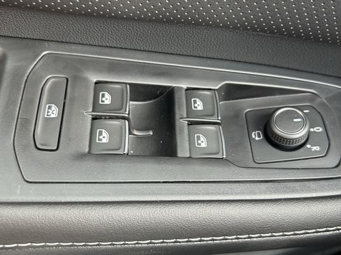 New 2026 Volkswagen Atlas Cross Sport SEL Premium R-Line image 15