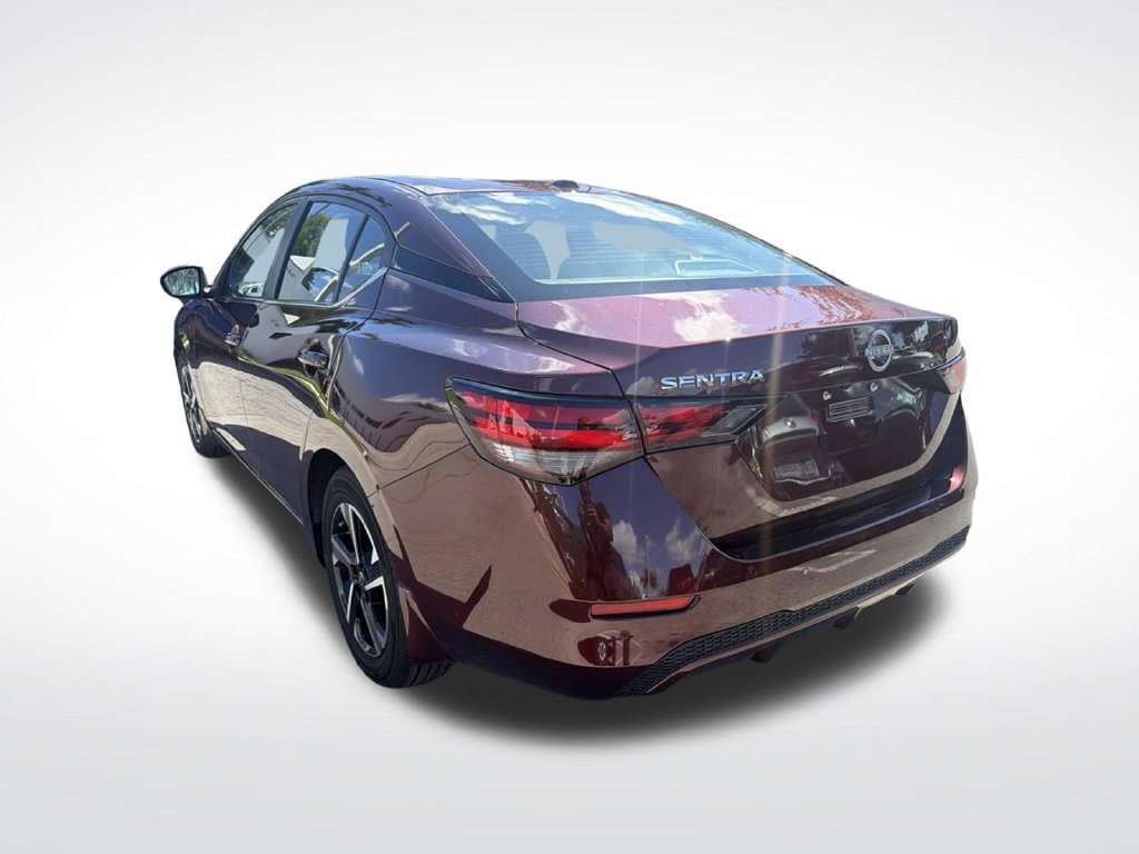 Certified 2025 Nissan Sentra SV FWD image 4