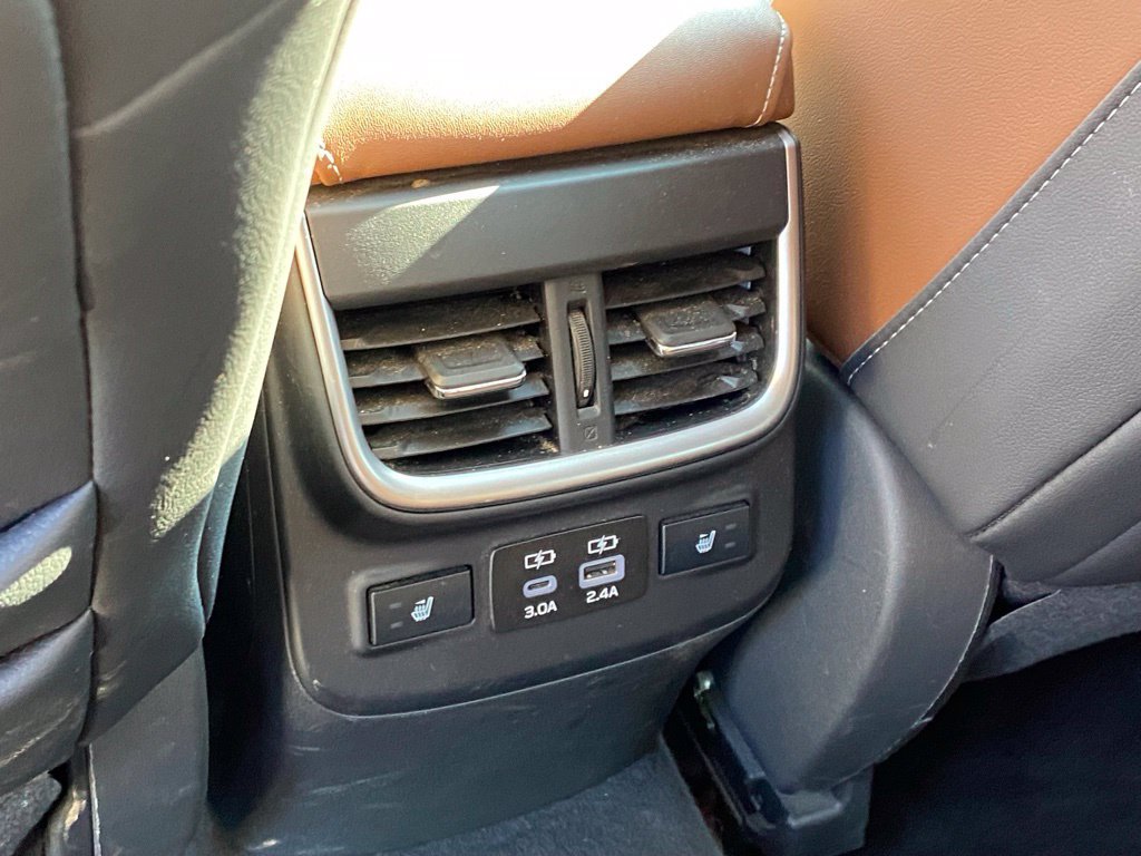 Used 2024 Subaru Outback Touring AWD/4WD image 28
