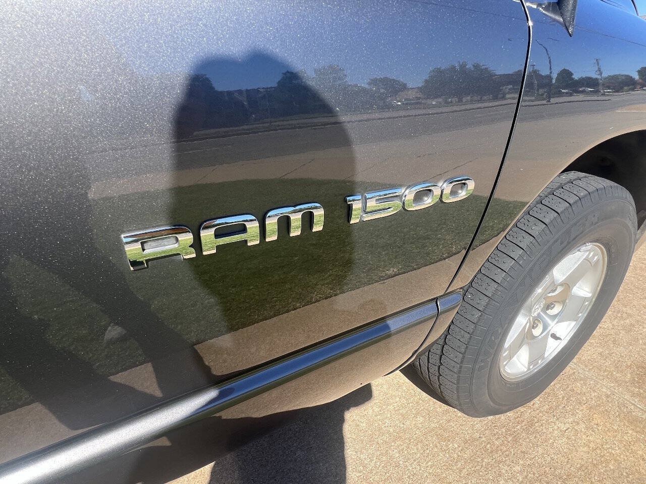 Used 2004 Dodge Ram 1500 Truck SLT RWD image 13