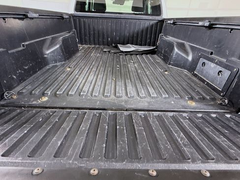 Used 2020 Toyota Tacoma SR RWD image 34