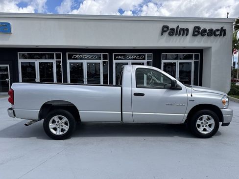 Used 2007 Dodge Ram 1500 Truck SLT RWD image 5