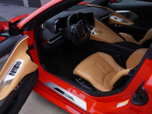 Used 2021 Chevrolet Corvette Stingray Preferred Conv w/ Z51 Performance Package RWD image 53