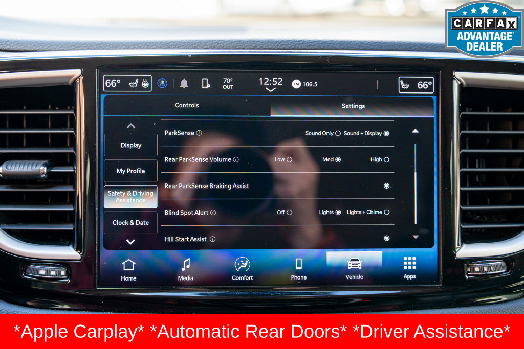 Used 2024 Chrysler Pacifica Touring-L FWD image 26