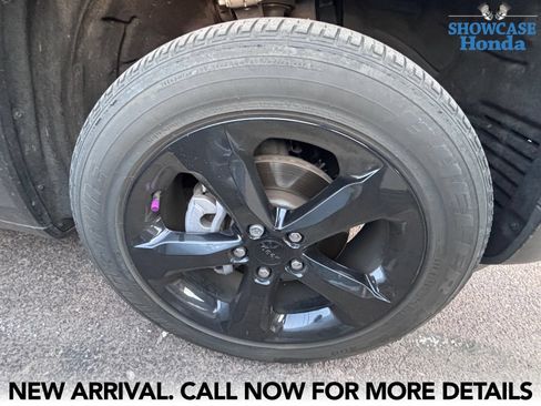 Used 2023 Jeep Grand Cherokee Altitude RWD image 7