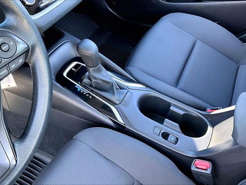Certified 2024 Toyota Corolla LE image 17
